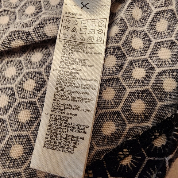 Abstract Pattern Long Sleeve Mini Dress - Picture 9 of 10